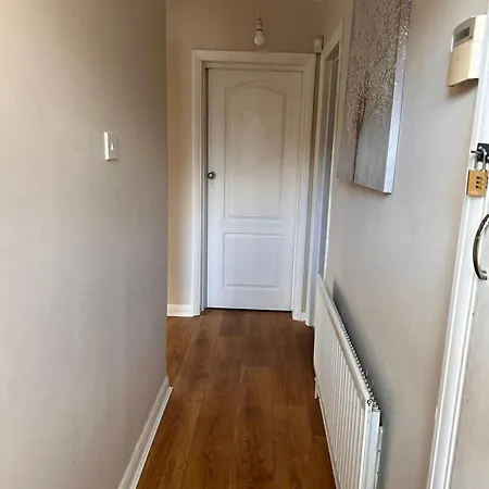 Letzi - Modern 2 Bedroom Apartment Near Heathrow Hillingdon Exterior photo